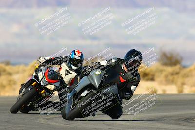 media/Jan-09-2022-SoCal Trackdays (Sun) [[2b1fec8404]]/Turn 16 (11am)/